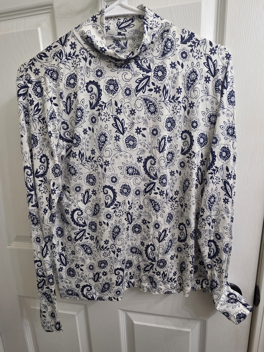 WinterSilks Vintage Pure Silk Knit Paisley Mock Neck Turtleneck Base Layer